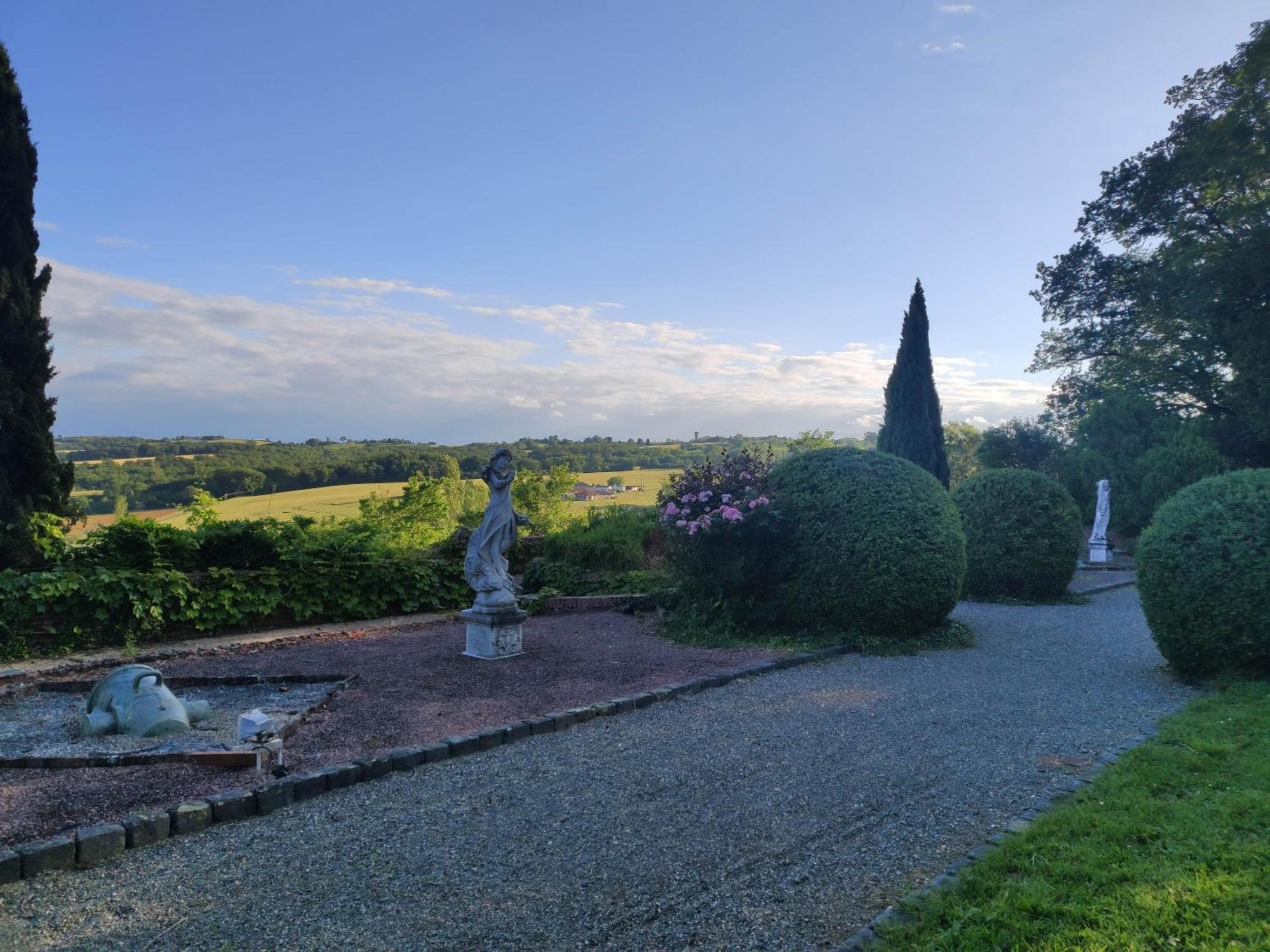 Chateau De Pys Guest House Latrape Exterior foto